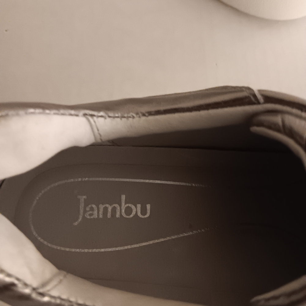 Jambu Shiny Silver Lace-Up Leather Sneakers Sz 8M NWOT - Picture 7 of 10